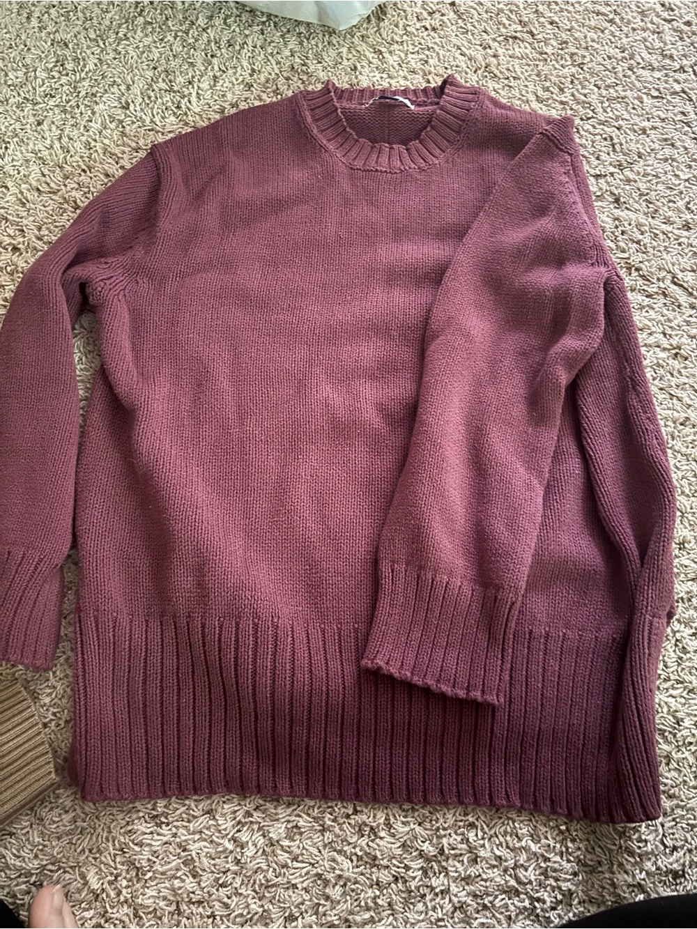 American Eagle Outfitters Women's Crewneck Sweater in Mauve